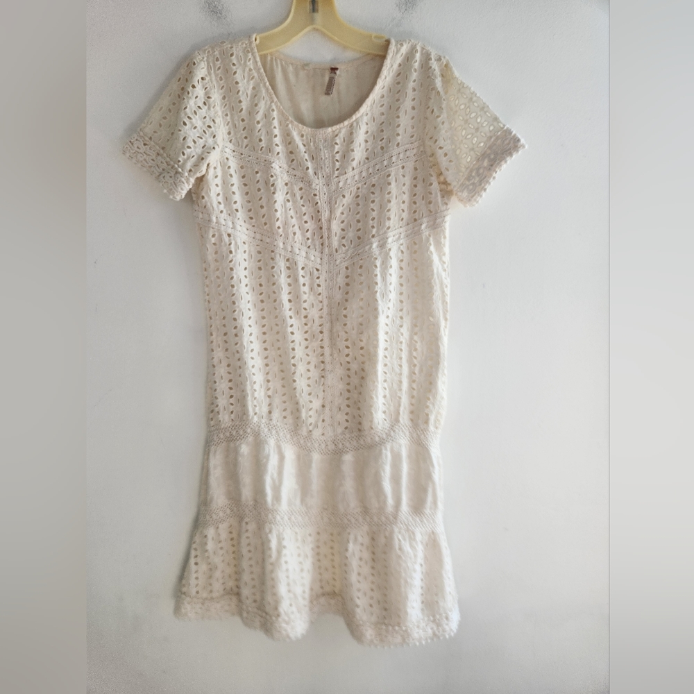Sundance Beige 100% Cotton Open Crochett Embroidered Floral Midi Dress size 4